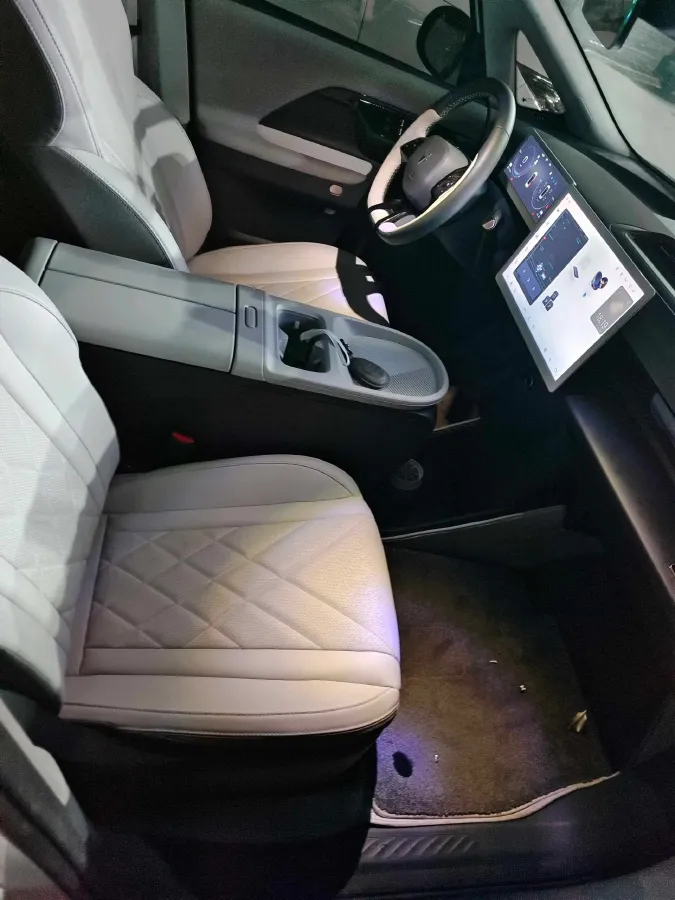 2024 ARCFOX KAOLA S BEV 58.8KWH,autocango,china used car exporter,china ev exporter,chinese used car exporter,chinese used ev exporter