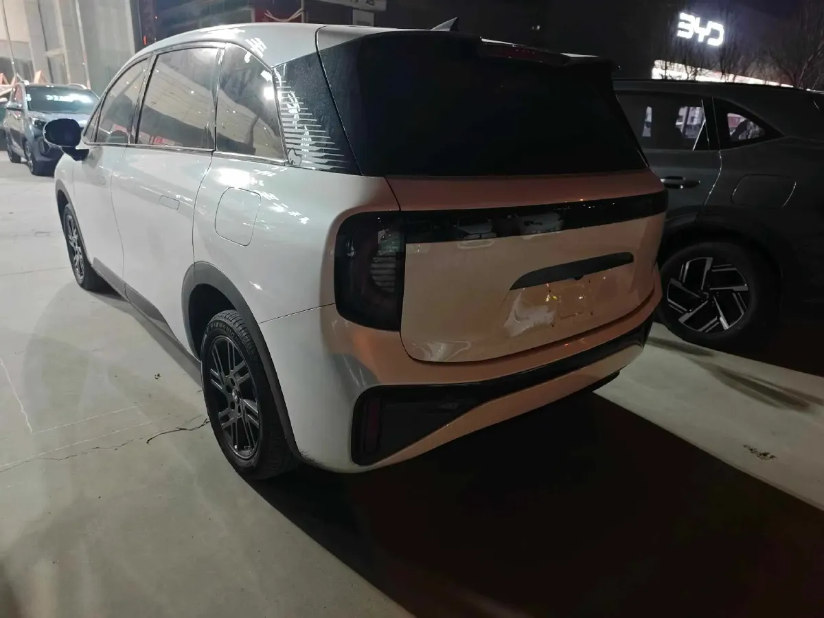 2024 ARCFOX KAOLA S BEV 58.8KWH,autocango,china used car exporter,china ev exporter,chinese used car exporter,chinese used ev exporter