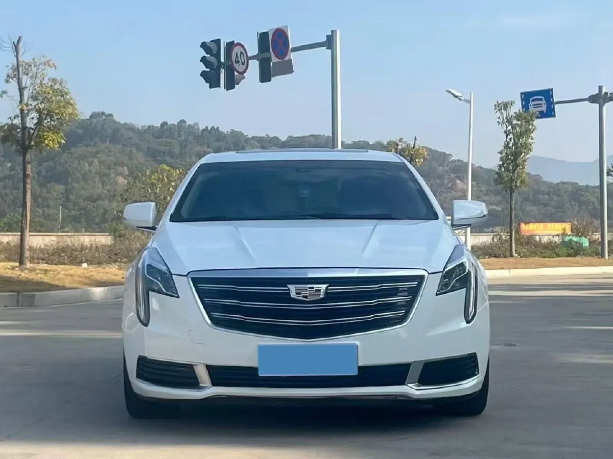 2018 Cadillac XTS 2.0T 269HP L4 6AT,autocango,china used car exporter,china ev exporter,chinese used car exporter,chinese used ev exporter