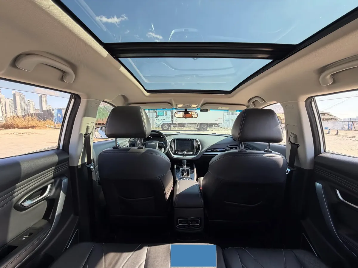 2018 SWM X7 1.5T 156HP L4 6AT,autocango,china used car exporter,china ev exporter,chinese used car exporter,chinese used ev exporter