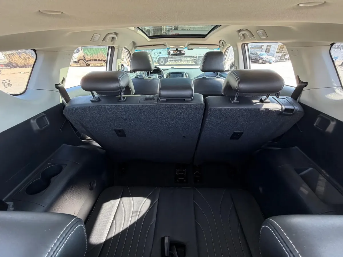 2018 SWM X7 1.5T 156HP L4 6AT,autocango,china used car exporter,china ev exporter,chinese used car exporter,chinese used ev exporter