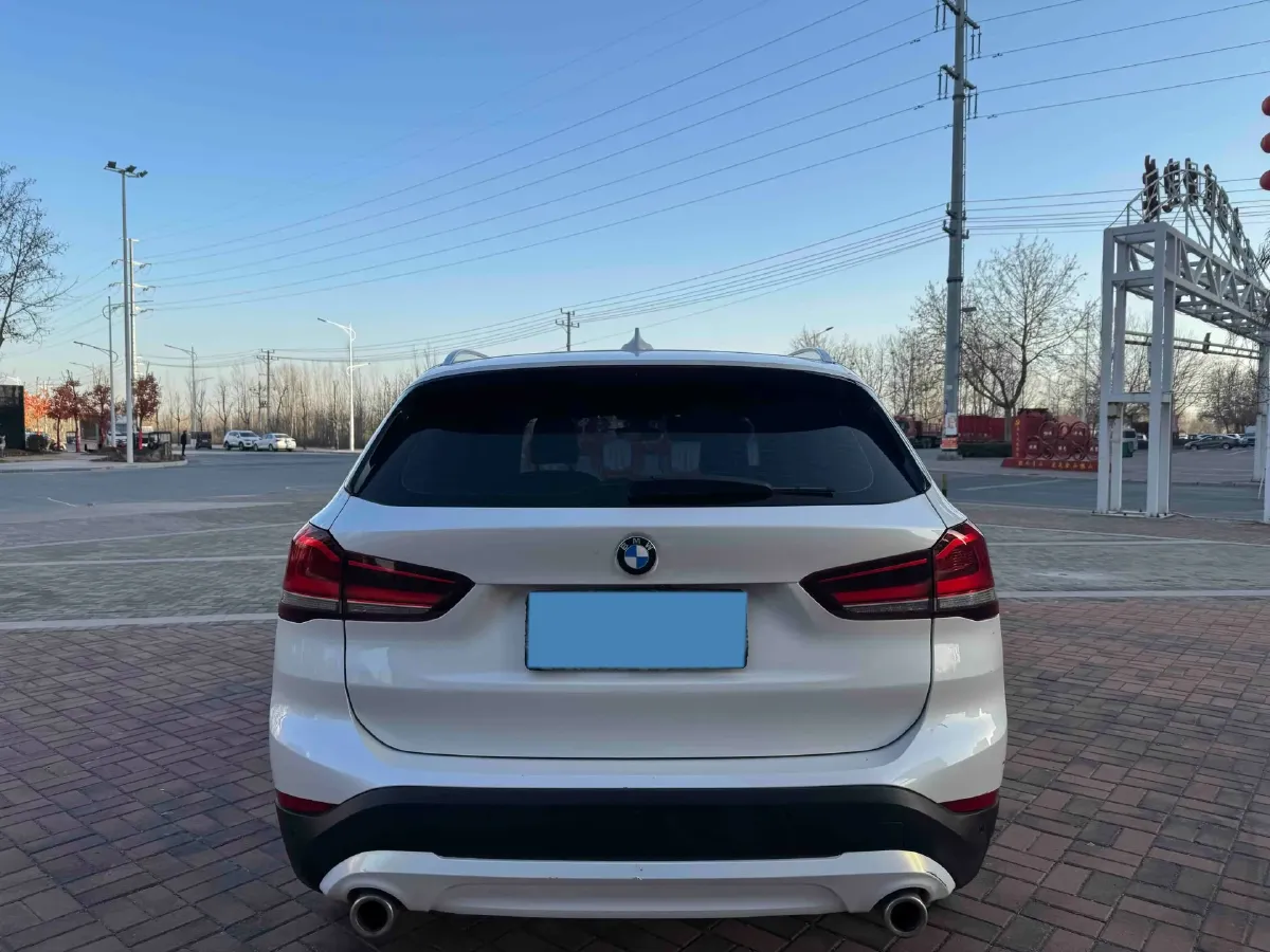 2021 BMW X1 2.0T 192HP L4 7DCT,autocango,china used car exporter,china ev exporter,chinese used car exporter,chinese used ev exporter