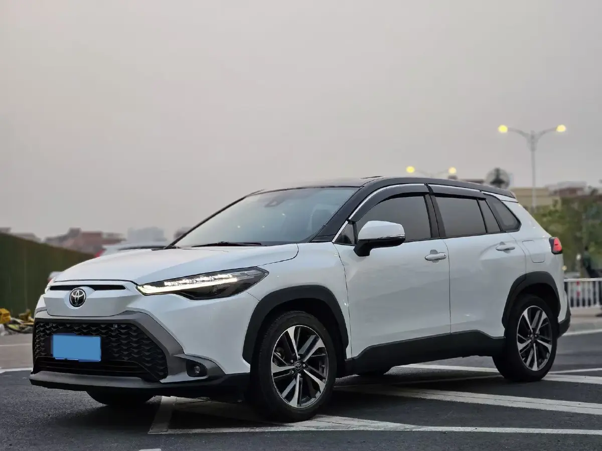 2022 Toyota Frontlander 2.0L 171HP L4 CVT