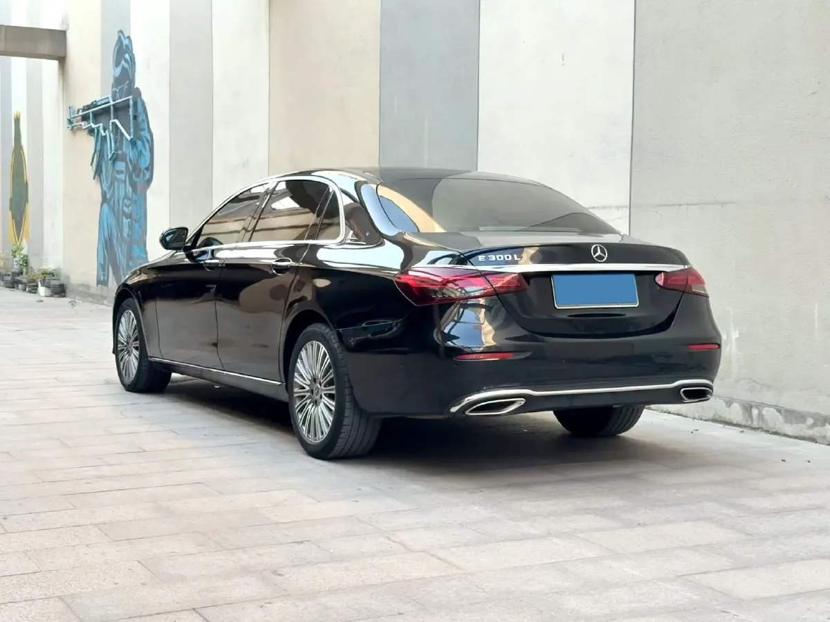 2021 Mercedes-Benz E Class 2.0T 258HP L4 9AT,autocango,china used car exporter,china ev exporter,chinese used car exporter,chinese used ev exporter