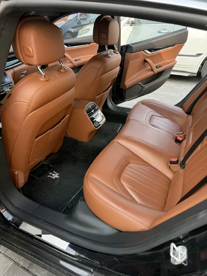 2019 Maserati Quattroporte 3.0T 350HP V6 8AT,autocango,china used car exporter,china ev exporter,chinese used car exporter,chinese used ev exporter