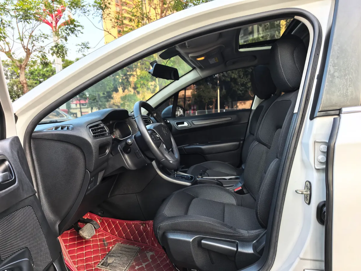 2018 Citroen C4 C-Quatre 1.6L 117HP L4 6AT,autocango,china used car exporter,china ev exporter,chinese used car exporter,chinese used ev exporter