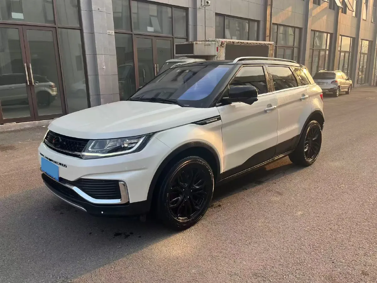 2018 Landwind X7 1.5T 163HP L4 8AT,autocango,china used car exporter,china ev exporter,chinese used car exporter,chinese used ev exporter