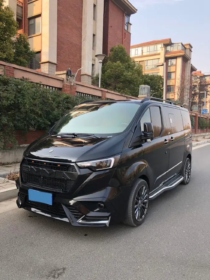 2024 Toyota Granvia 2.5L 189HP L4 E-CVT Hybrid