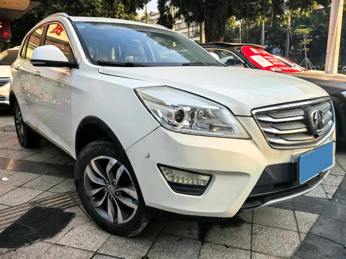 2016 BAIC WeiWang S50 1.5T 150HP L4 CVT,autocango,china used car exporter,china ev exporter,chinese used car exporter,chinese used ev exporter