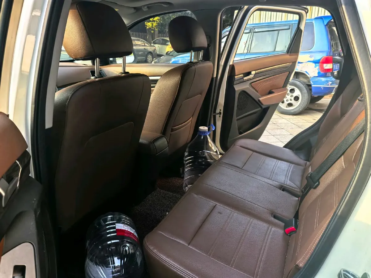 2016 BAIC WeiWang S50 1.5T 150HP L4 CVT,autocango,china used car exporter,china ev exporter,chinese used car exporter,chinese used ev exporter