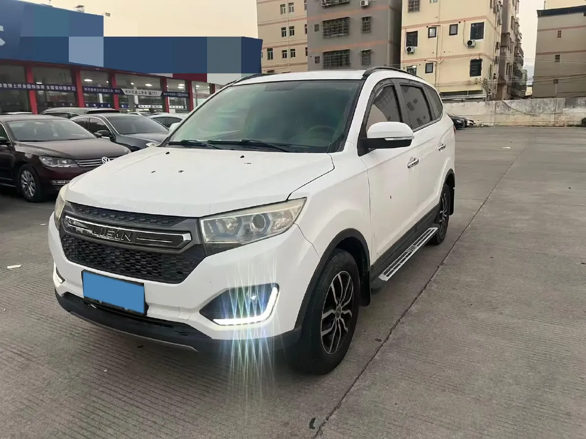 2017 Bestune B30 1.6L 109HP L4 6AT,autocango,china used car exporter,china ev exporter,chinese used car exporter,chinese used ev exporter