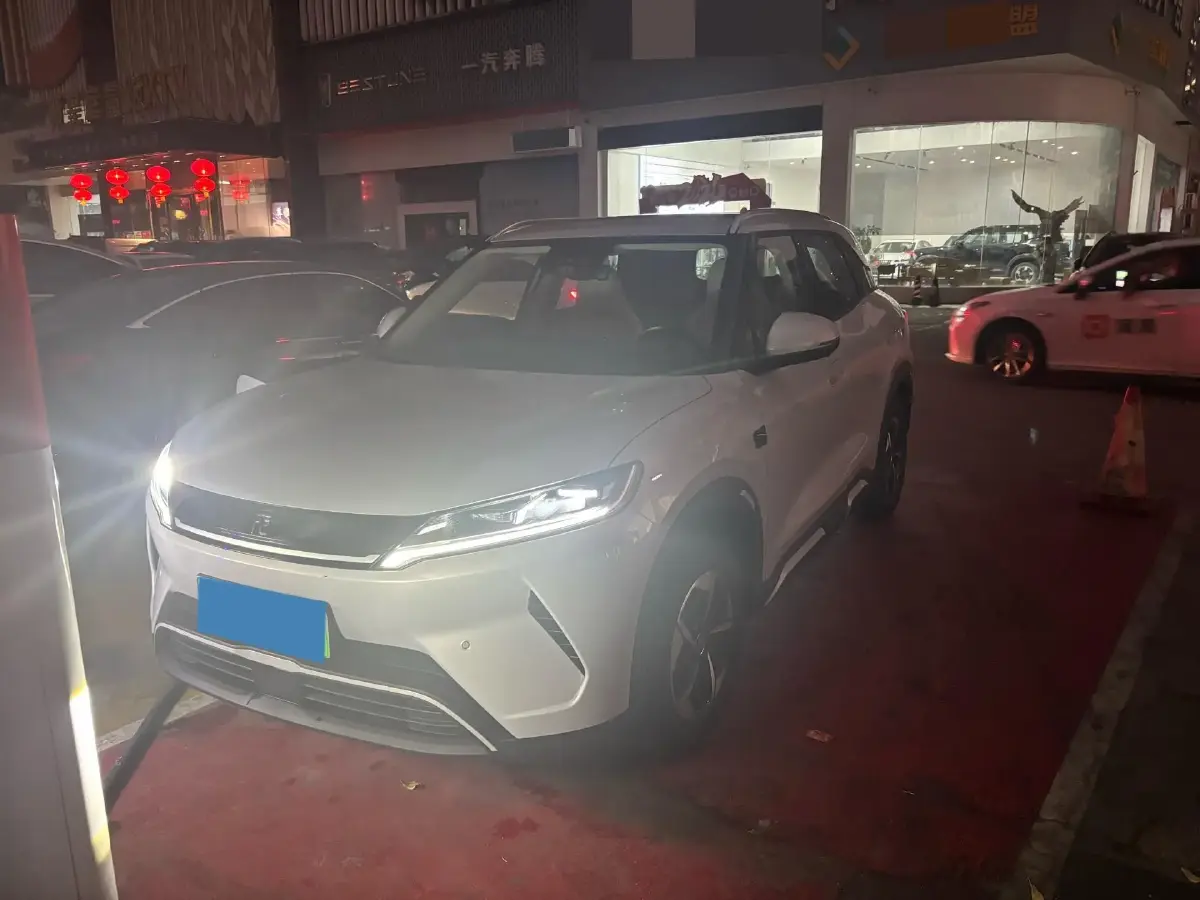 2025 BYD YuanUP BEV 45.12KWH