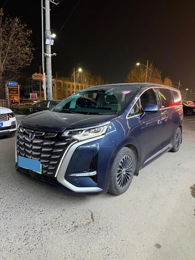 2022 Honda Odyssey 2.0L 146HP L4 E-CVT Hybrid