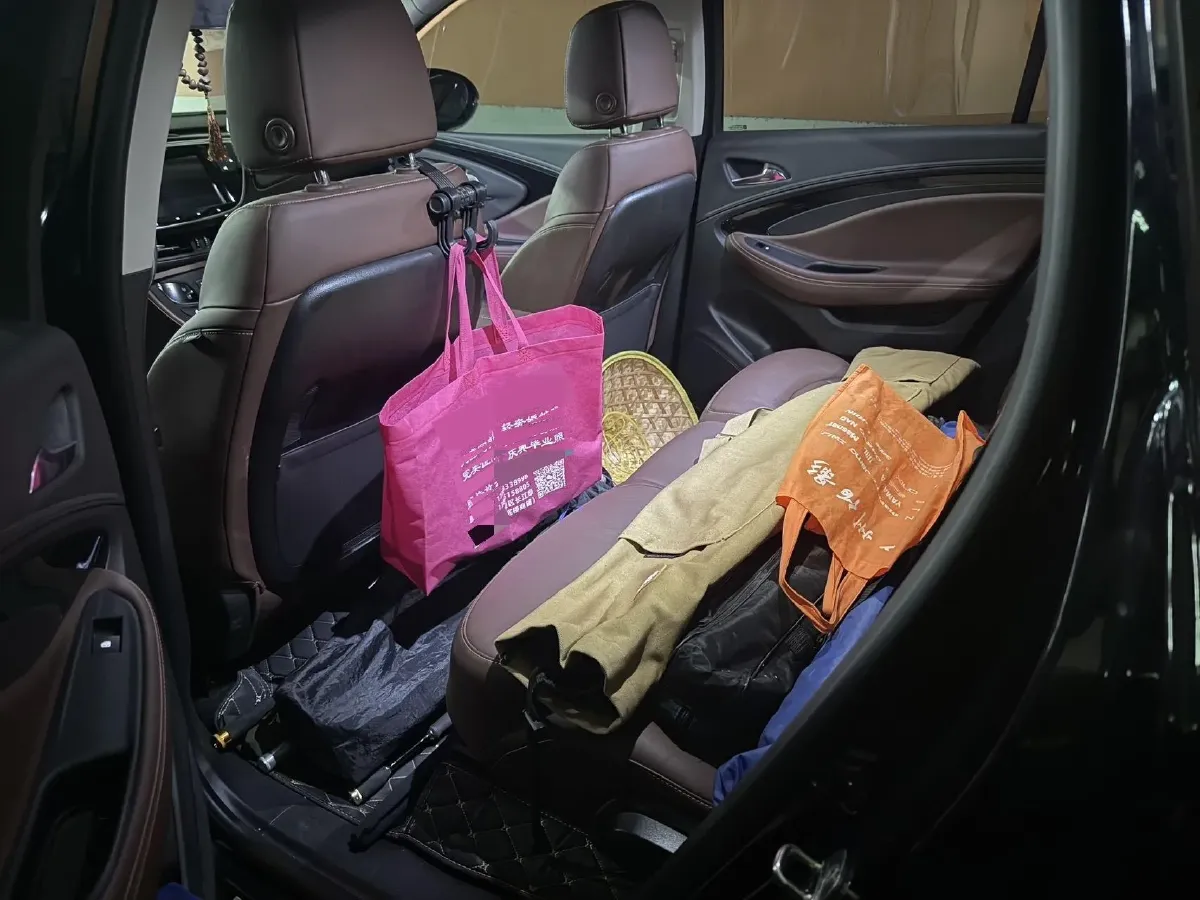 2020 Buick EnvisionPlus 1.5T 169HP L4 7DCT,autocango,china used car exporter,china ev exporter,chinese used car exporter,chinese used ev exporter