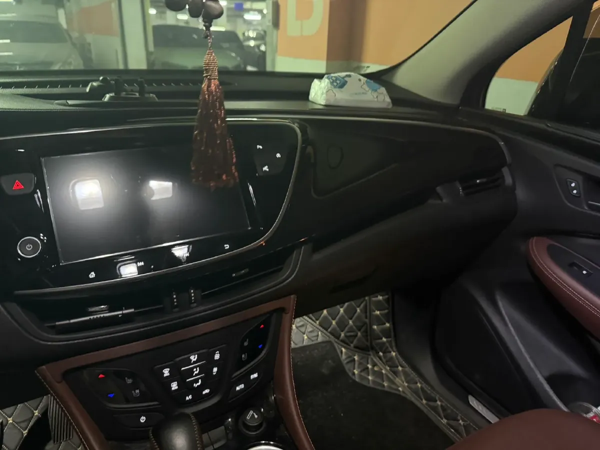 2020 Buick EnvisionPlus 1.5T 169HP L4 7DCT,autocango,china used car exporter,china ev exporter,chinese used car exporter,chinese used ev exporter