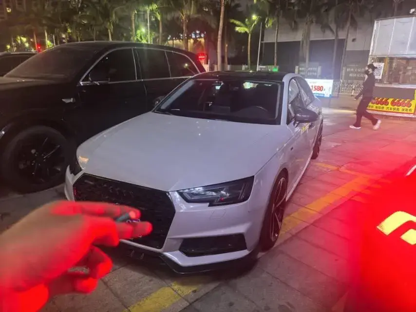 2019 Audi A4L 2.0T 190HP L4 7DCT