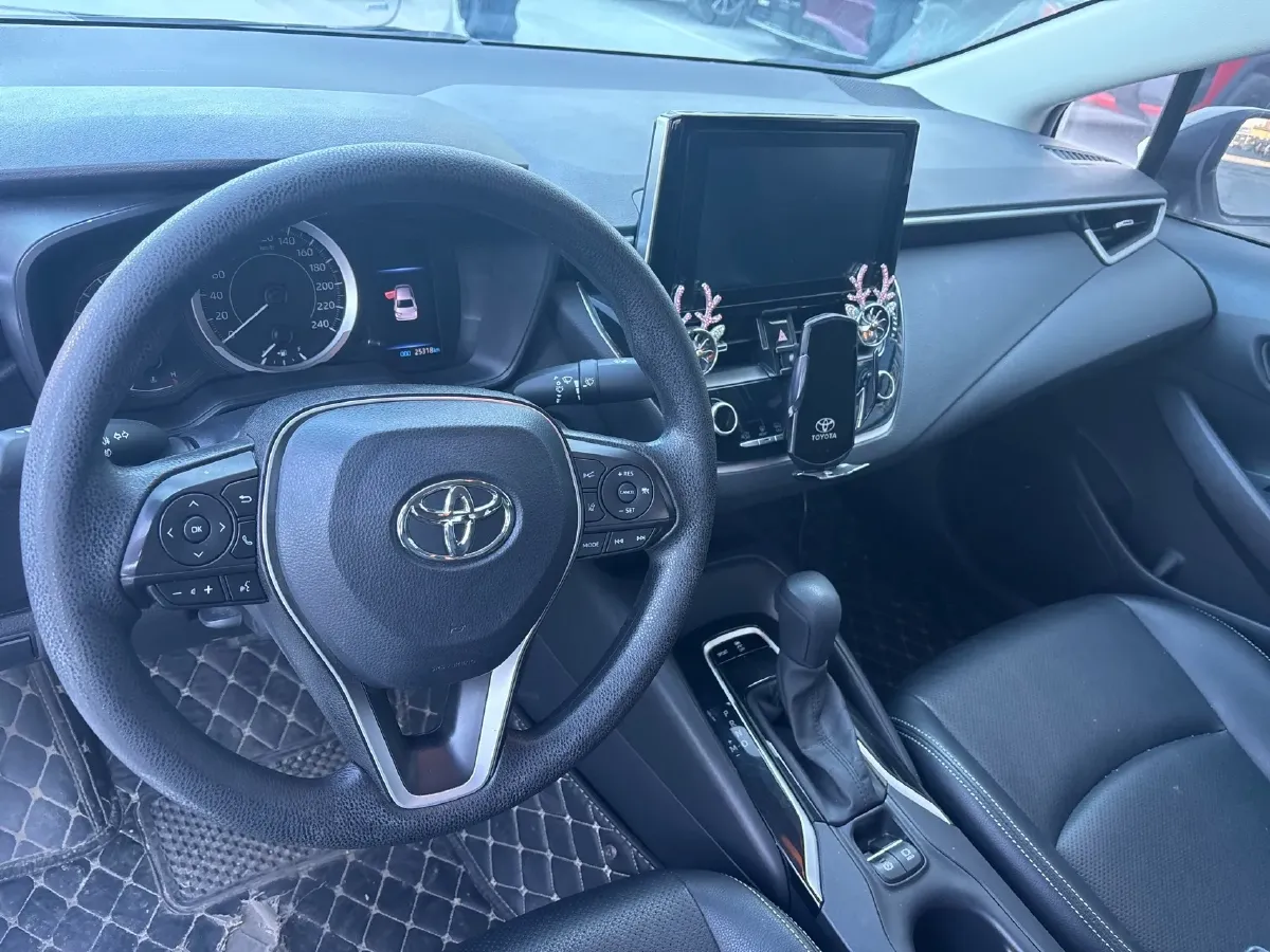 2021 Toyota Corolla 1.5L 121HP L3 CVT,autocango,china used car exporter,china ev exporter,chinese used car exporter,chinese used ev exporter