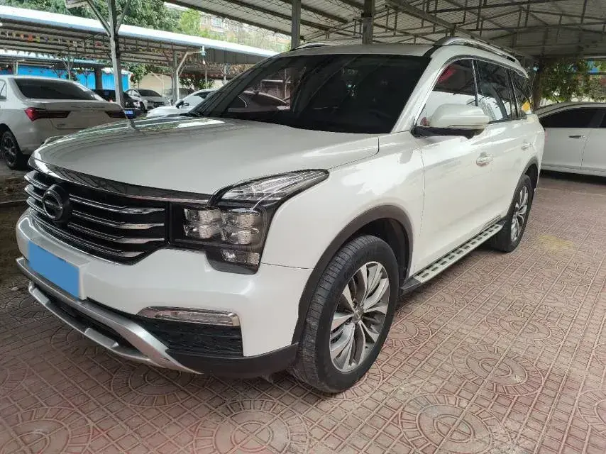 2017 GAC Trumpchi GS8 2.0T 201HP L4 6AT