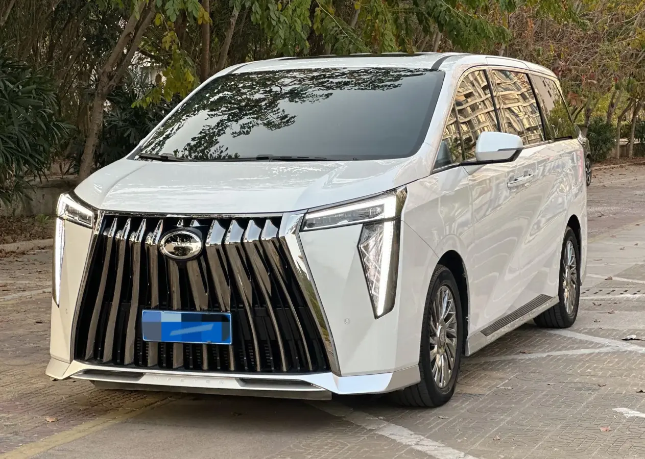 2023 GAC Trumpchi M8 2.0T 252HP L4 8AT