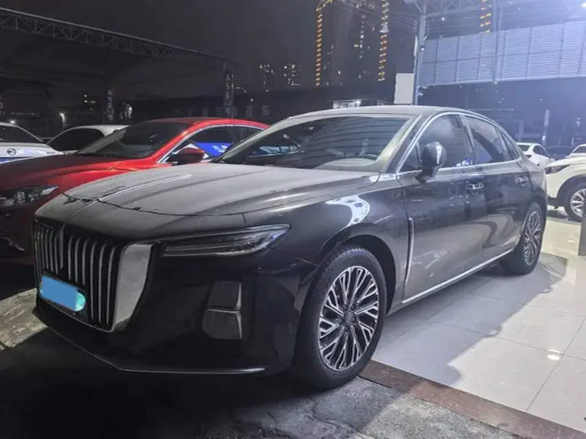 2024 HongQi H5 2.0T 224HP L4 8AT