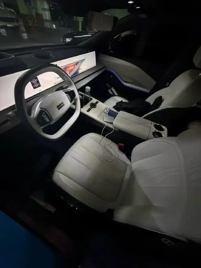 2024 Geely Galaxy E8 BEV 62KWH,autocango,china used car exporter,china ev exporter,chinese used car exporter,chinese used ev exporter