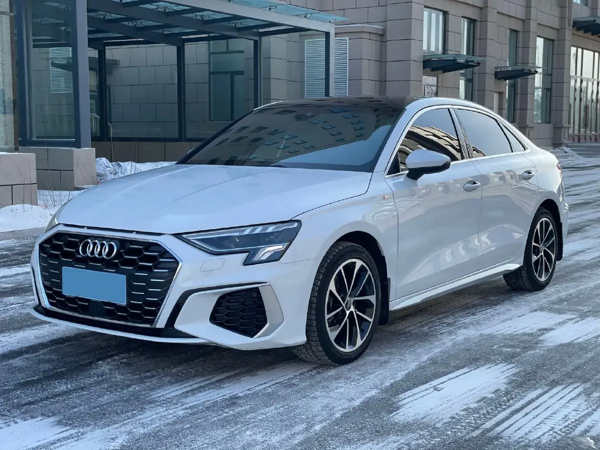 2022 Audi A3 1.4T 150HP L4 7DCT
