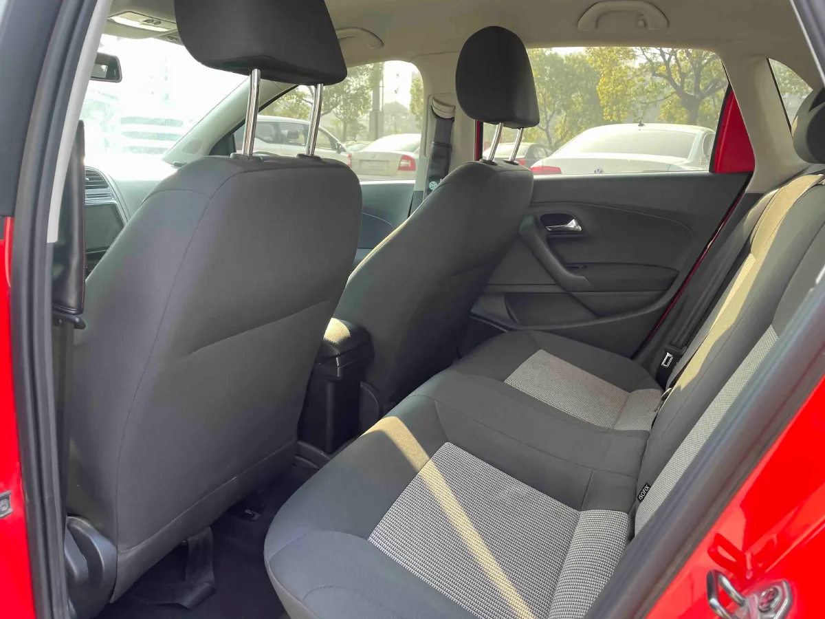 2018 ChangAn Eado 1.6L 128HP L4 6AT,autocango,china used car exporter,china ev exporter,chinese used car exporter,chinese used ev exporter