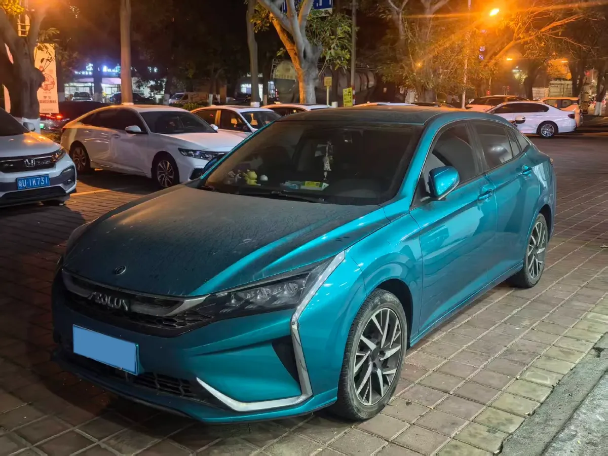 2020 DongFeng Aeolus YiXuan 1.5T 150HP L4 6DCT,autocango,china used car exporter,china ev exporter,chinese used car exporter,chinese used ev exporter