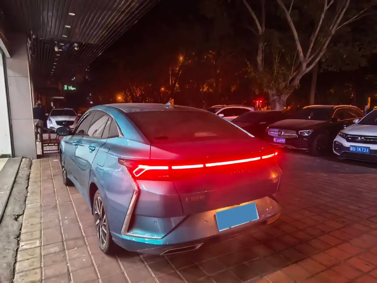 2020 DongFeng Aeolus YiXuan 1.5T 150HP L4 6DCT,autocango,china used car exporter,china ev exporter,chinese used car exporter,chinese used ev exporter