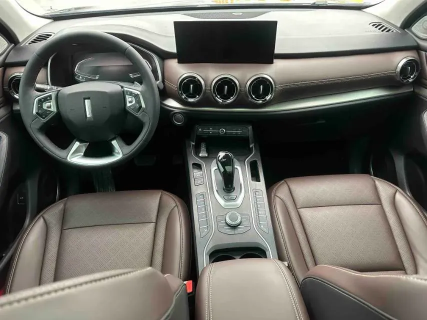 2021 WEY VV6 2.0T 227HP L4 7DCT,autocango,china used car exporter,china ev exporter,chinese used car exporter,chinese used ev exporter