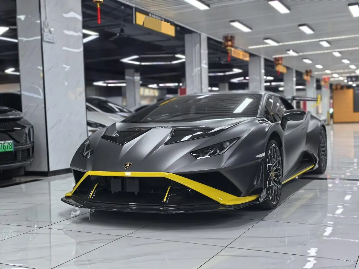 2021 Lamborghini Huracán 5.2L 640HP V10 7DCT