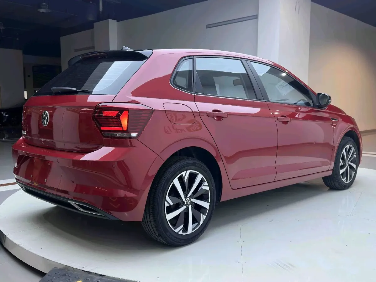 2021 DongFeng Aeolus AX7 1.6T 170HP L4 6AT,autocango,china used car exporter,china ev exporter,chinese used car exporter,chinese used ev exporter