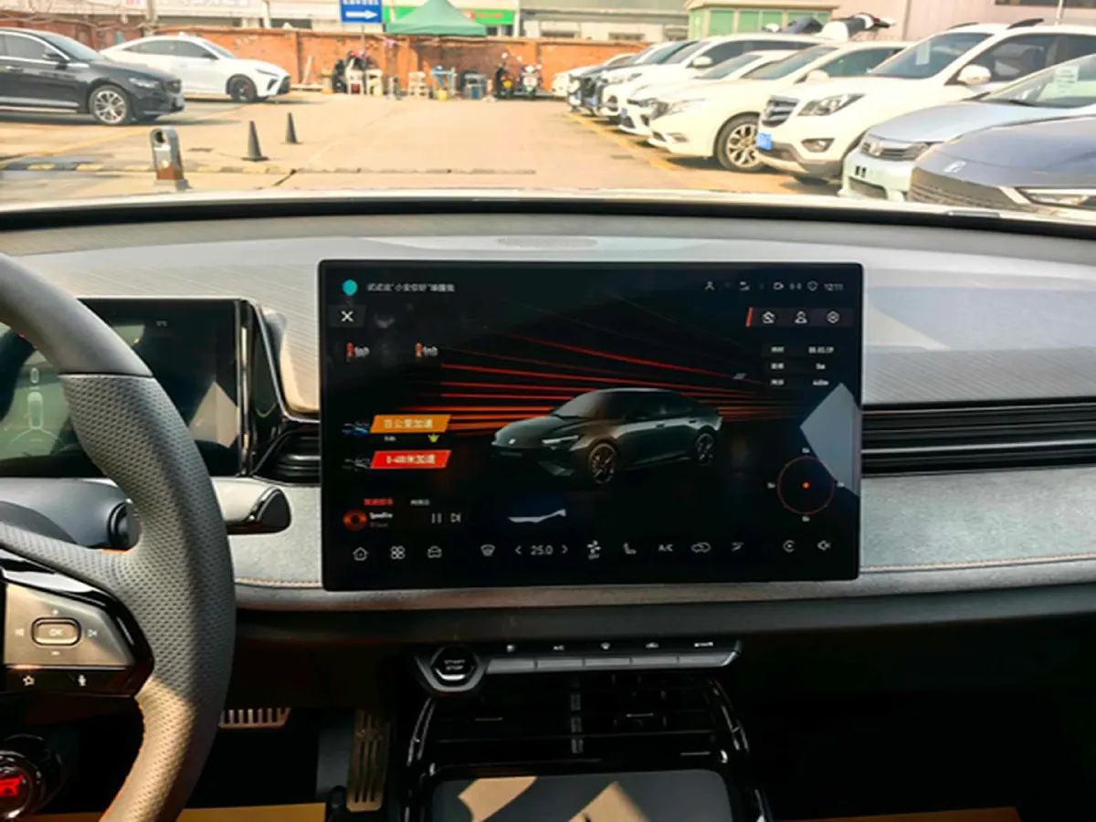 2025 ChangAn UNI-V 1.5T 192HP L4 7DCT,autocango,china used car exporter,china ev exporter,chinese used car exporter,chinese used ev exporter