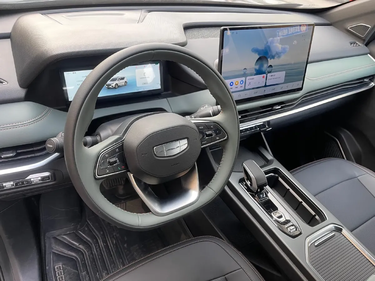 2024 Geely Okavango L 2.0T 218HP L4 7DCT,autocango,china used car exporter,china ev exporter,chinese used car exporter,chinese used ev exporter