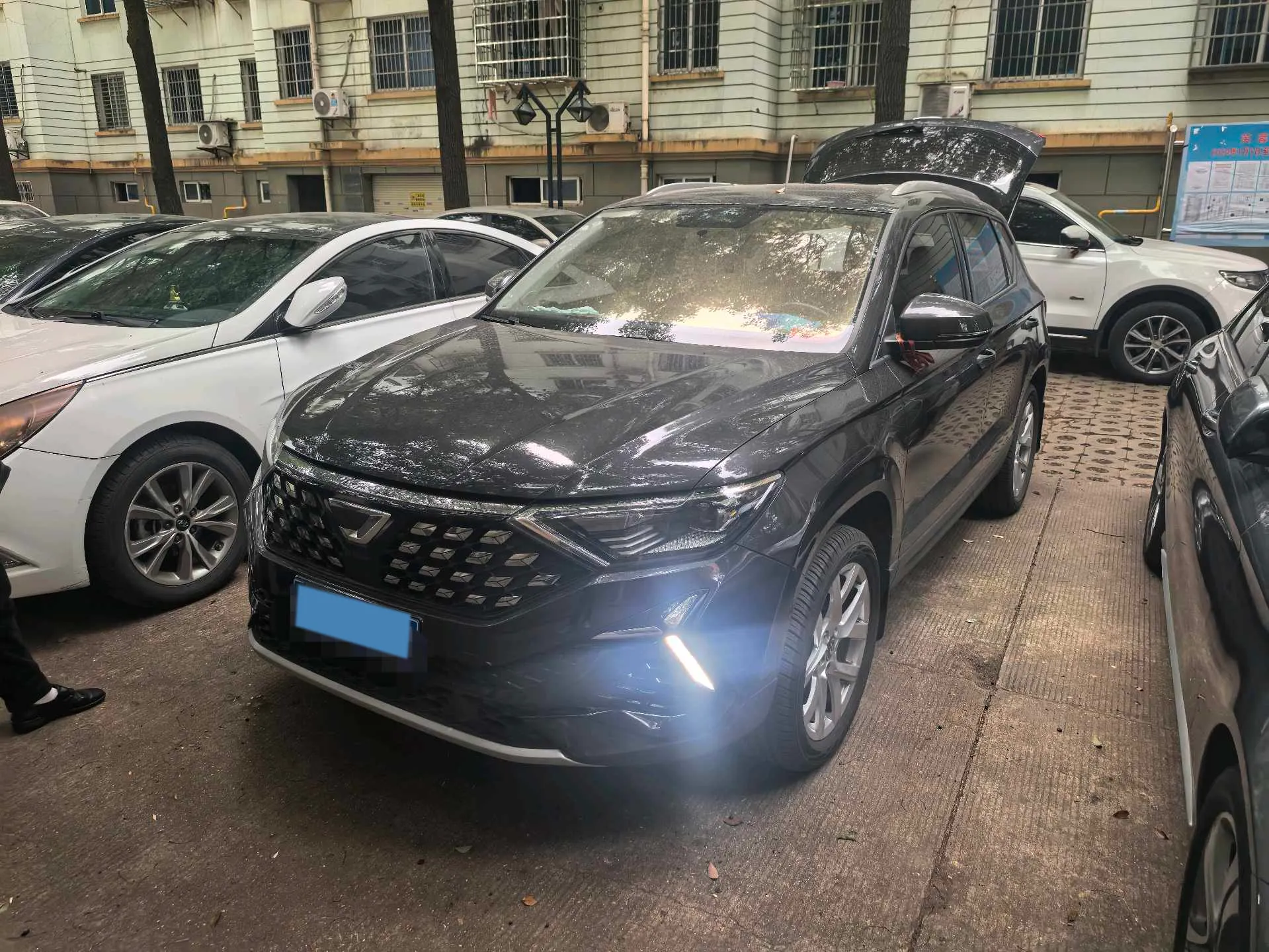 autocango,china used car exporter,china ev exporter,chinese used car exporter,chinese used ev exporter