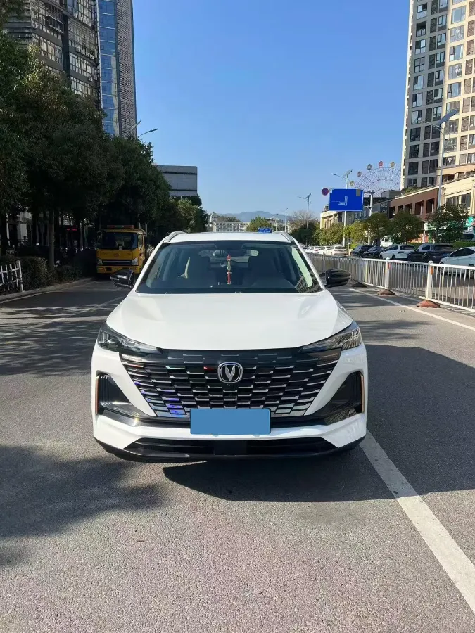 2022 ChangAn CS55 Plus 1.5T 180HP L4 7DCT,autocango,china used car exporter,china ev exporter,chinese used car exporter,chinese used ev exporter