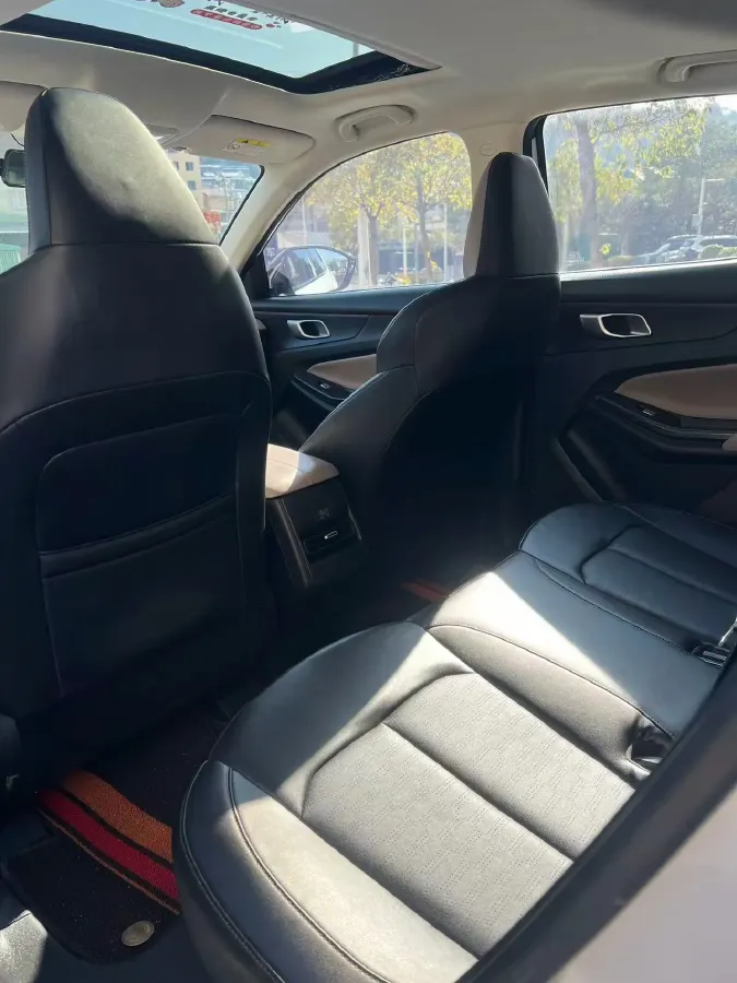 2022 ChangAn CS55 Plus 1.5T 180HP L4 7DCT,autocango,china used car exporter,china ev exporter,chinese used car exporter,chinese used ev exporter