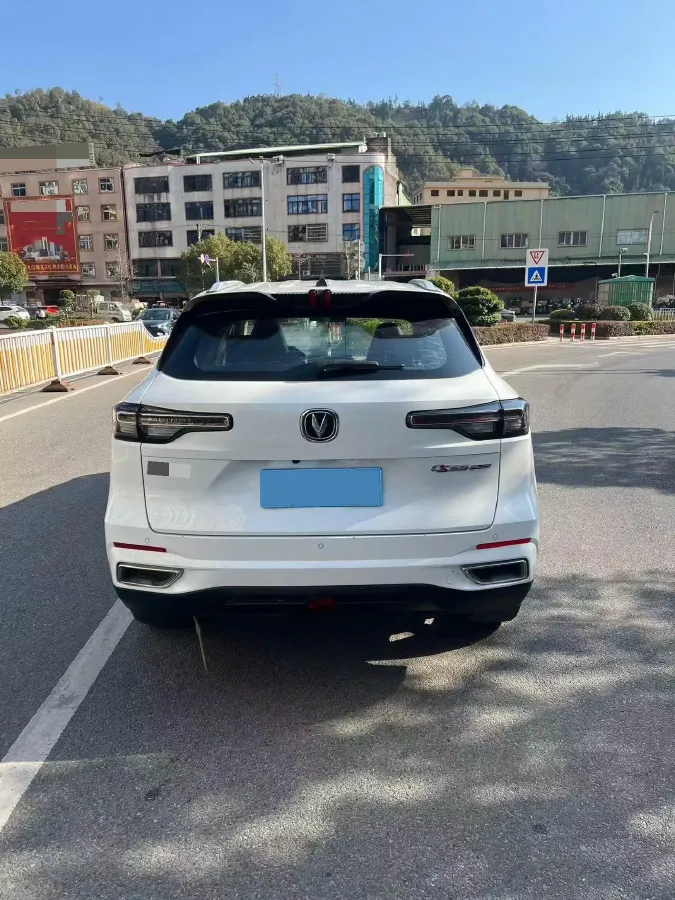 2022 ChangAn CS55 Plus 1.5T 180HP L4 7DCT,autocango,china used car exporter,china ev exporter,chinese used car exporter,chinese used ev exporter