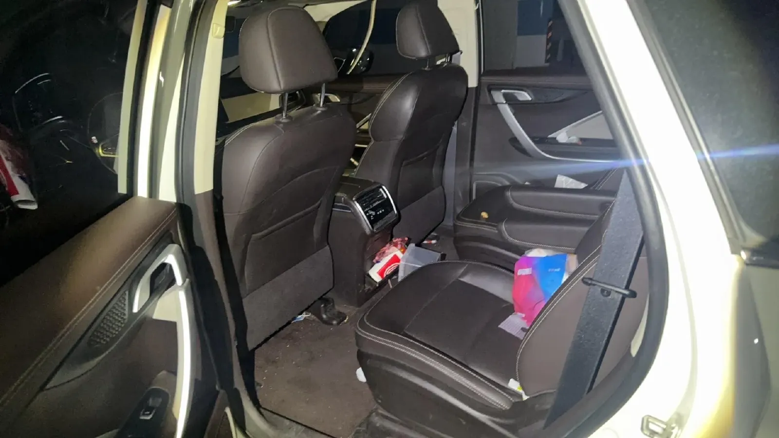 2021 Geely JiaJi 1.8T 184HP L4 7DCT,autocango,china used car exporter,china ev exporter,chinese used car exporter,chinese used ev exporter