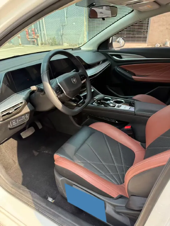 2022 ChangAn Eado 1.4T 160HP L4 7DCT,autocango,china used car exporter,china ev exporter,chinese used car exporter,chinese used ev exporter