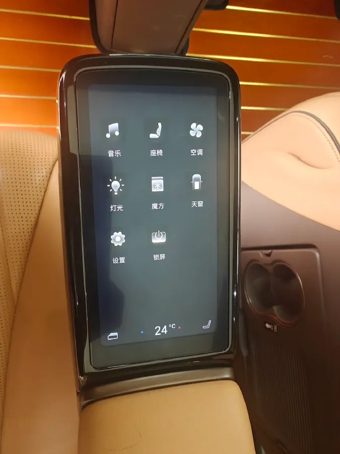 2022 Infiniti QX55 2.0T 245HP L4 CVT,autocango,china used car exporter,china ev exporter,chinese used car exporter,chinese used ev exporter