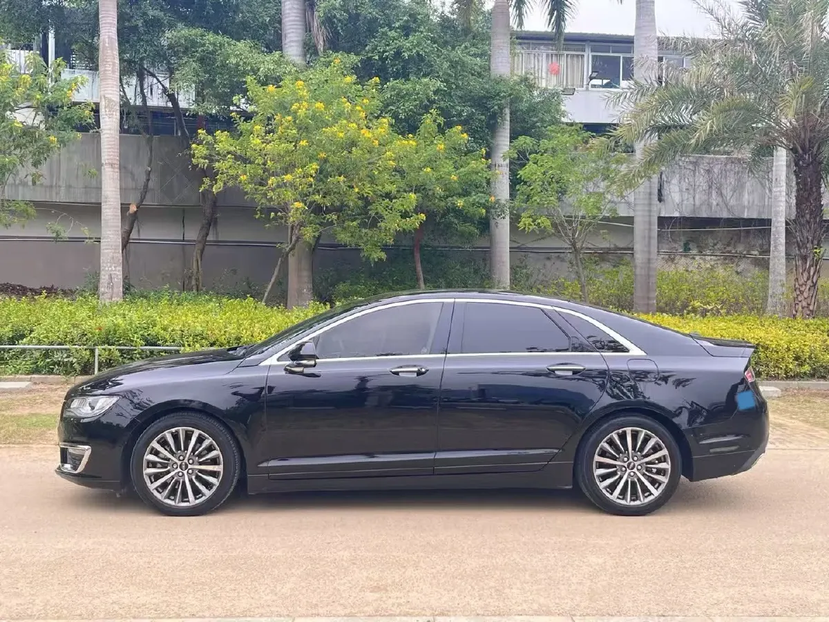 2018 Lincoln MKZ 2.0T 203HP L4 6AT,autocango,china used car exporter,china ev exporter,chinese used car exporter,chinese used ev exporter