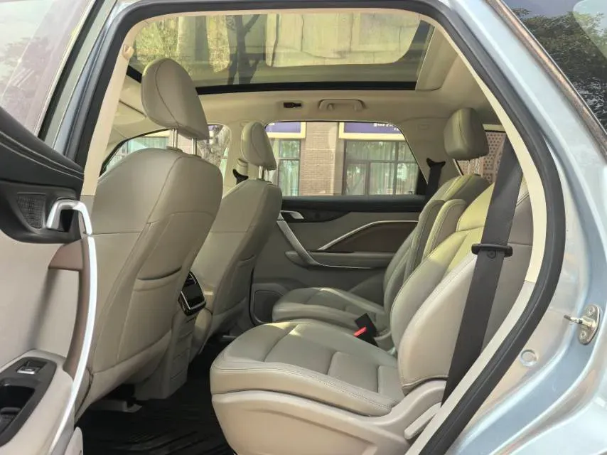 2019 Geely JiaJi 1.8T 184HP L4 6AT,autocango,china used car exporter,china ev exporter,chinese used car exporter,chinese used ev exporter
