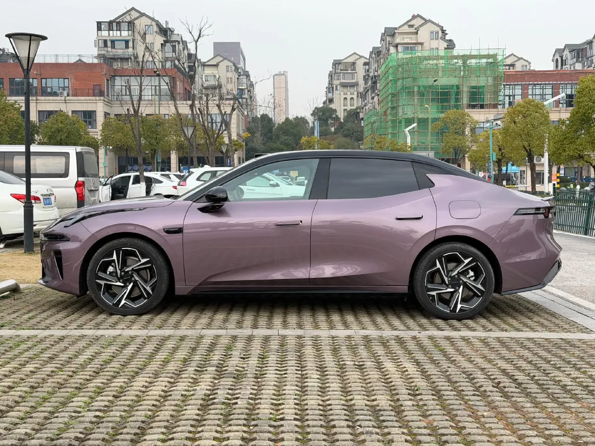 2026 LYNK&CO 07 EM-P 1.5T 163HP L4 3DHT PHEV,autocango,china used car exporter,china ev exporter,chinese used car exporter,chinese used ev exporter