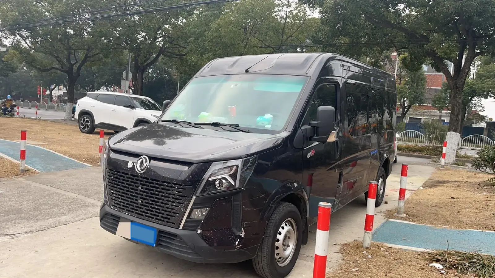 2023 MAXUS XinTu V70 2.0T 125HP L4 6MT