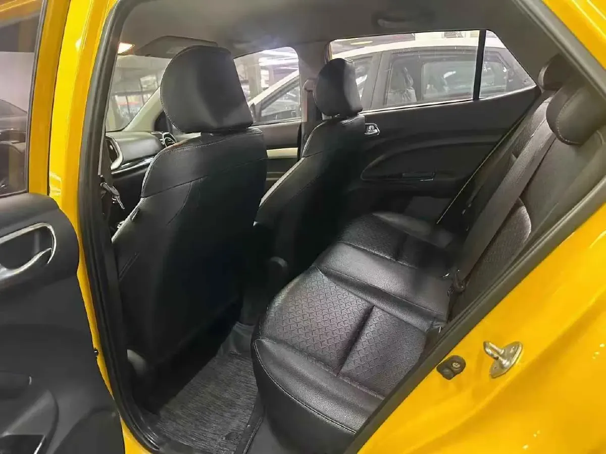 2019 Kia KX1 1.4L 100HP L4 6AT,autocango,china used car exporter,china ev exporter,chinese used car exporter,chinese used ev exporter