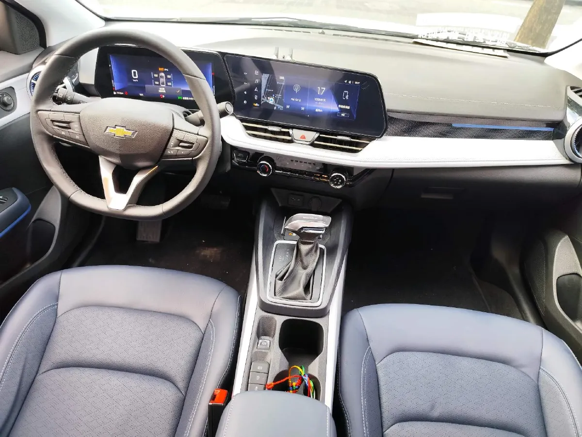 2024 Chevrolet Monza 1.5L 113HP L4 6DCT,autocango,china used car exporter,china ev exporter,chinese used car exporter,chinese used ev exporter