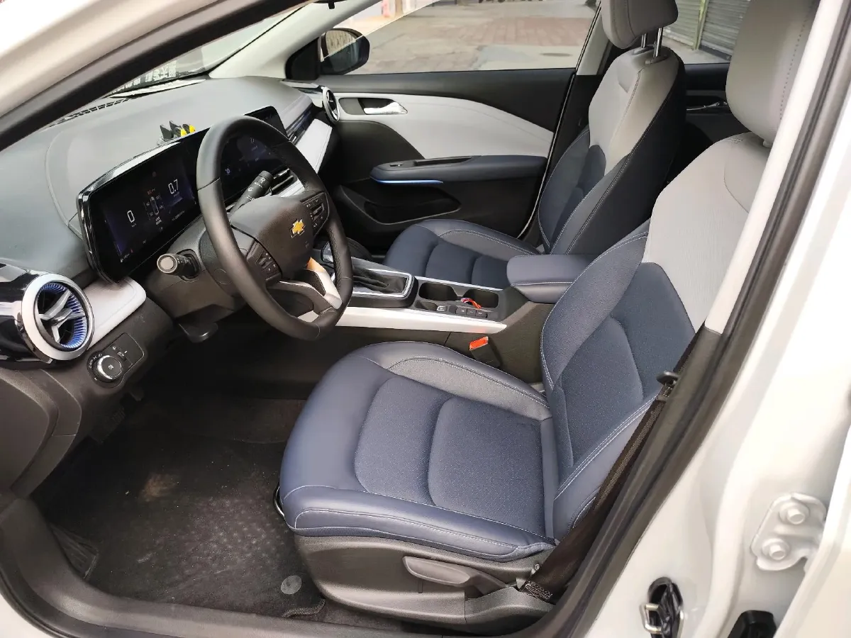 2024 Chevrolet Monza 1.5L 113HP L4 6DCT,autocango,china used car exporter,china ev exporter,chinese used car exporter,chinese used ev exporter