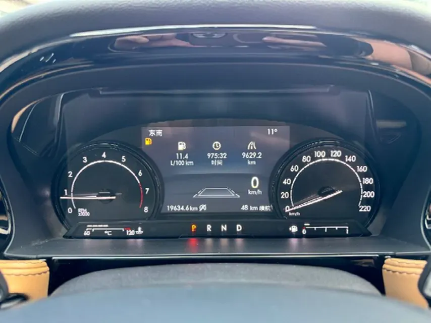 2021 Lincoln Corsair 2.0T 245HP L4 8AT,autocango,china used car exporter,china ev exporter,chinese used car exporter,chinese used ev exporter