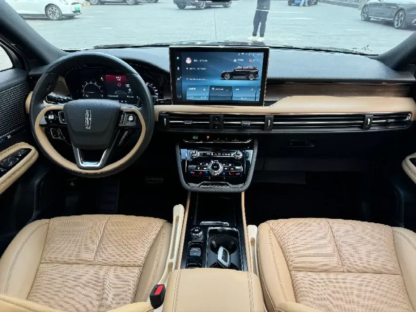 2021 Lincoln Corsair 2.0T 245HP L4 8AT,autocango,china used car exporter,china ev exporter,chinese used car exporter,chinese used ev exporter